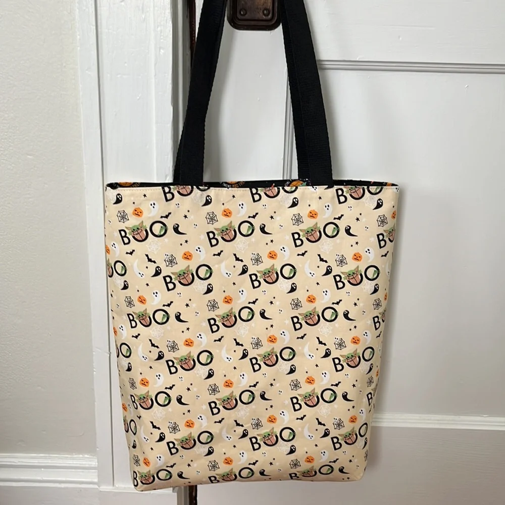 Mandalorian Halloween tote bag